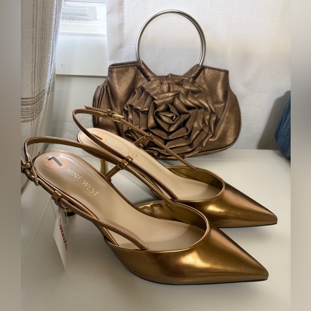 Nine West Metallic Gold Slingback low heel with pointed toe